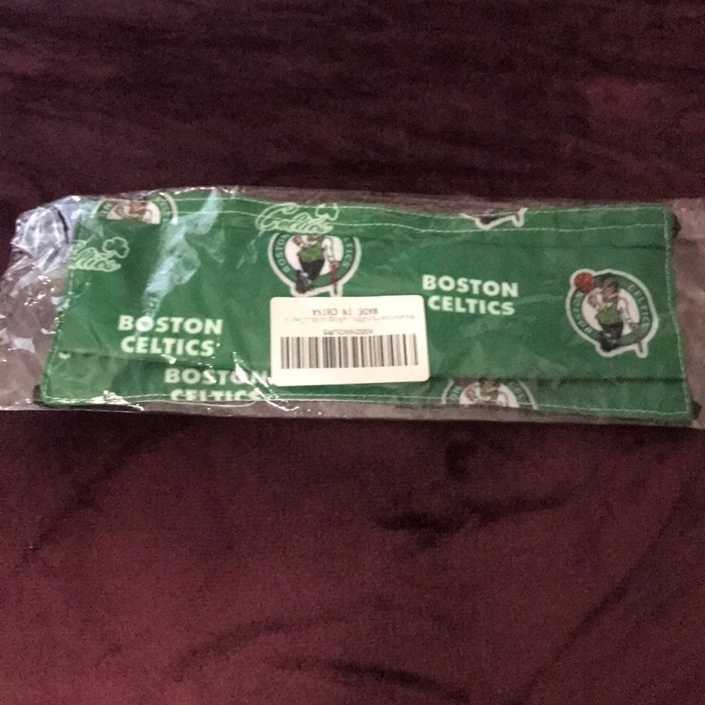 6/$20 New Boston Celtics face with adjustable ears